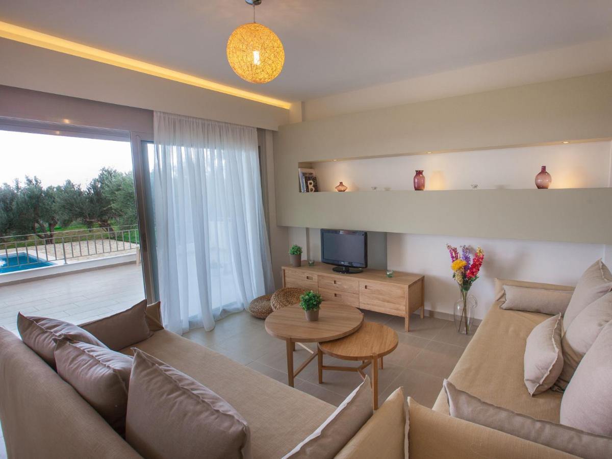Abelia Luxurious Villas Finikounta Kamer foto