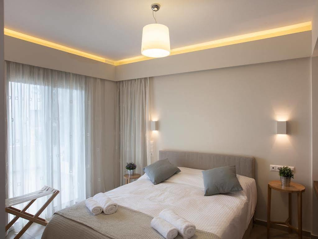 Abelia Luxurious Villas Finikounta Buitenkant foto