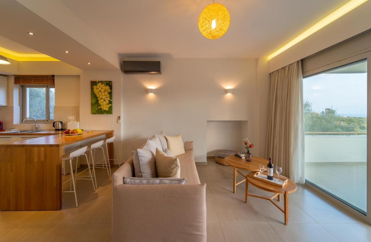 Abelia Luxurious Villas Finikounta Buitenkant foto